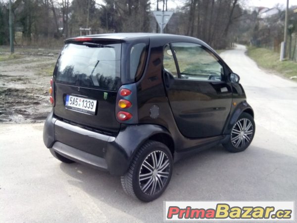 Smart Fortwo r. 2005 - 53 tis. – fotografie 3
