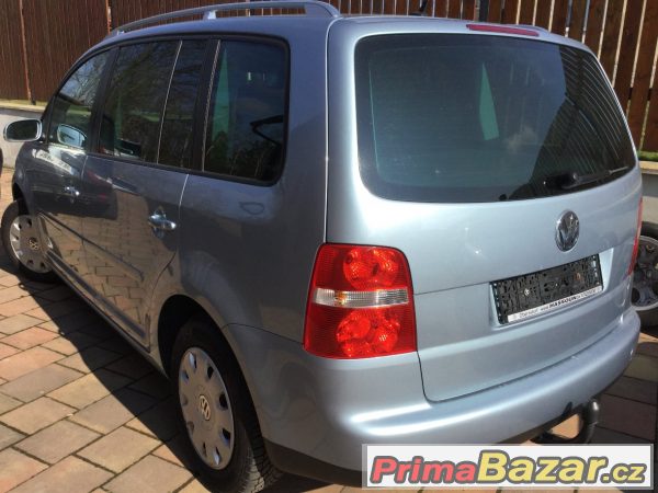 Volkswagen Touran Highline"Navi" – fotografie 3