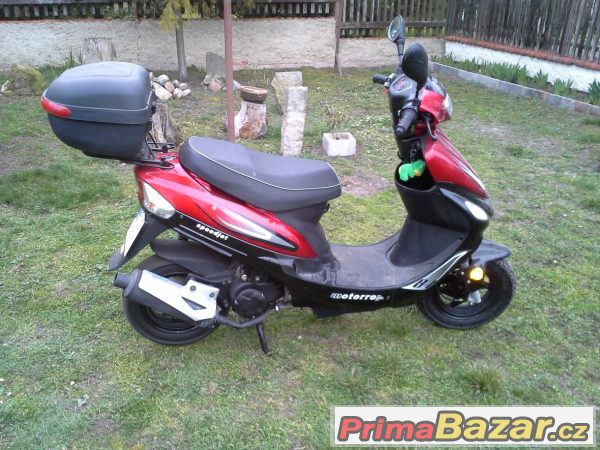 Skutr Longia Speedjet – fotografie 1