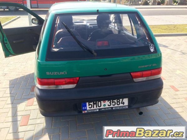 Suzuki Swift 1.0, EKO zaplaceno – fotografie 5
