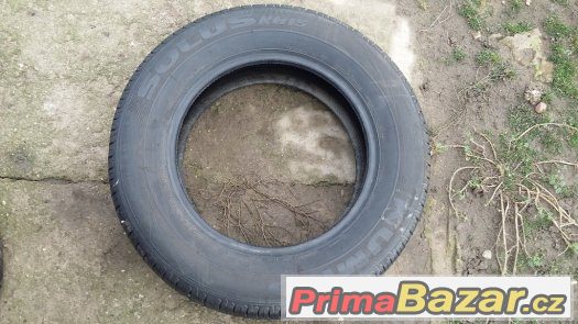 215/65/16 nadherne parkrat jete pneu – fotografie 1