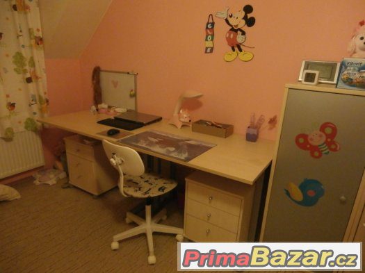 Dětský psací stůl - pěkný – fotografie 1
