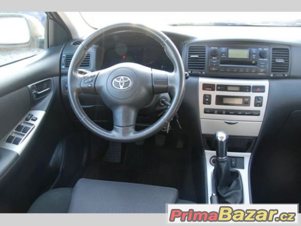 Toyota Corolla, 1.4D-4D 66kW, hatchback, nafta – fotografie 5