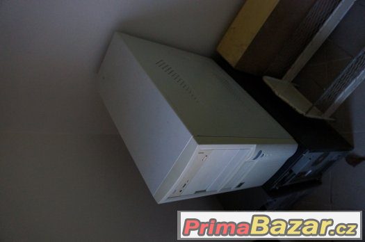 Microstar K7T266 Pro2 + AMD Thunderbird 1,3Ghz/266 – fotografie 3