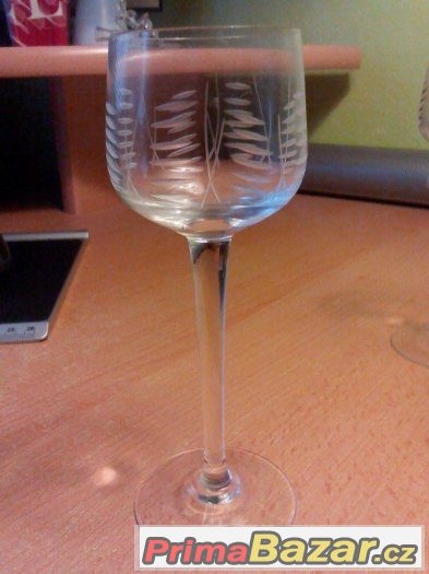 Set skleniček – fotografie 2
