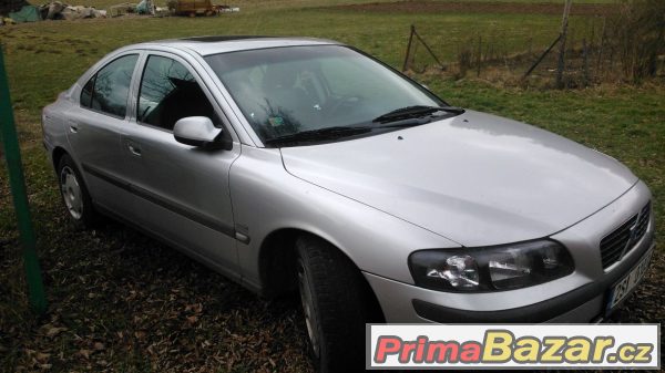 Volvo S 60 – fotografie 2