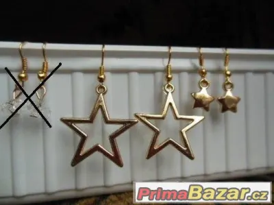 Naušnice .........10,-Kč za pár