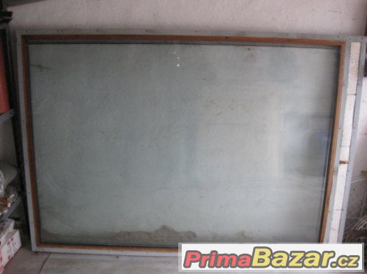 Prodám prosklenou výlohu 2500 Kč – fotografie 2