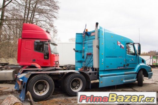 Volvo Truck USA + cisterna ADR nerez – fotografie 4