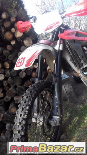 Husgvarna TC 450 – fotografie 1