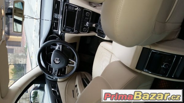 Škoda Superb r. 2014 125kW aut. př. – fotografie 2