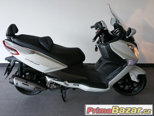 Skútr SYM GTS 125i ABS – fotografie 1