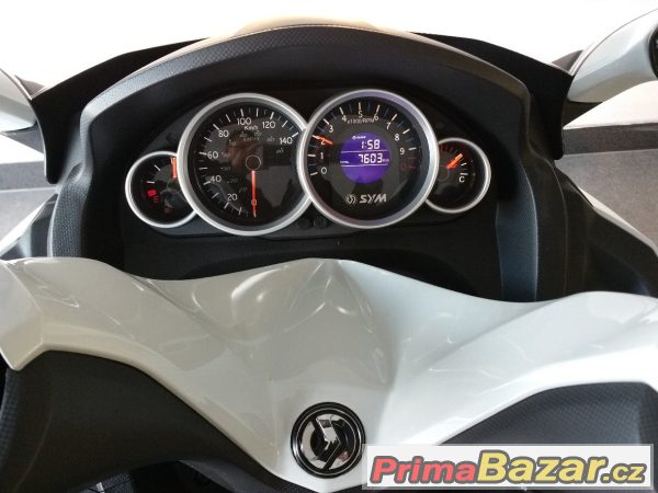 Skútr SYM GTS 125i ABS – fotografie 4