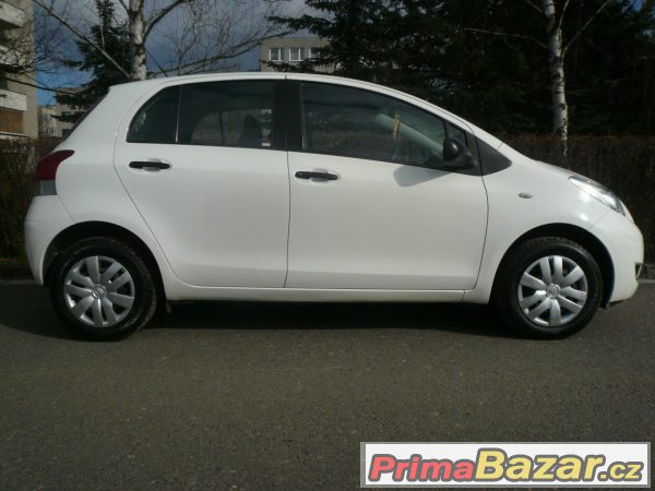 Toyota Yaris 1,0 r.v.2009 koup.v ČR – fotografie 4