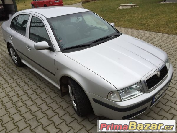 Škoda Octavia TDi 81kW, climatronic – fotografie 1