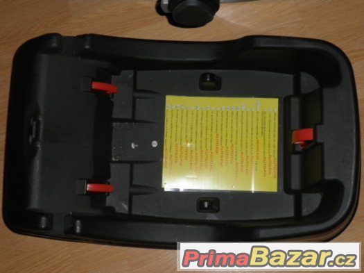 autosedačka chicco 0-18kg – fotografie 3
