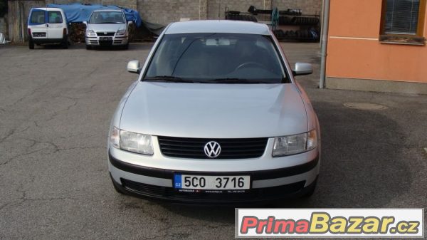 Volkswagen Passat, 1.6i AUTOMAT, sedan, benzín – fotografie 1