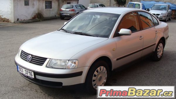 Volkswagen Passat, 1.6i AUTOMAT, sedan, benzín – fotografie 3