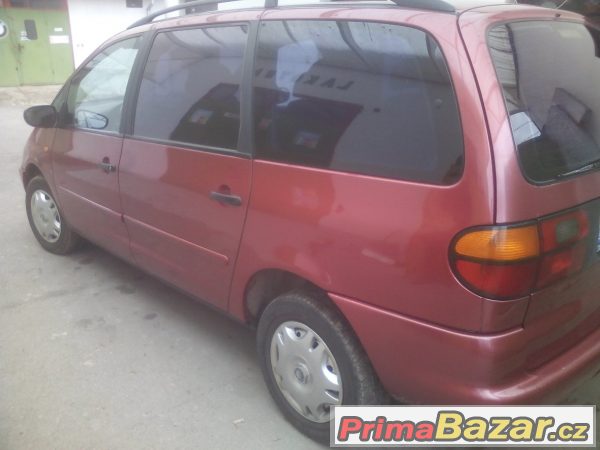 Volkwagen Sharan 1.9 TDI – fotografie 3