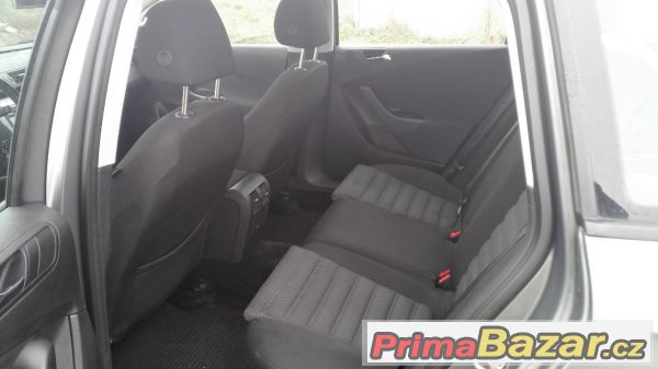 VW Passat 2.0 TDi, quattro, kombi – fotografie 6