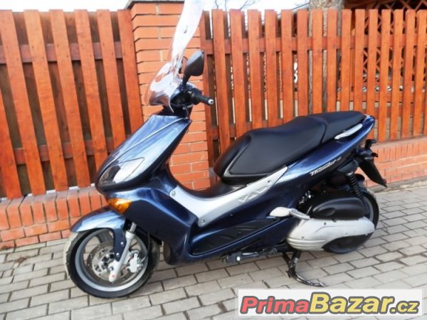 Yamaha XQ 150 Maxster, skútr – fotografie 2