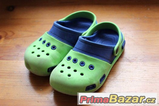 Gumové sandále typu crocs.Velikost 28. – fotografie 2