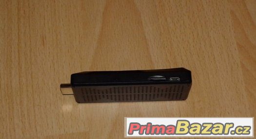 mini PC / TV Dongle pozor operační paměť 2GB doprava zdarma – fotografie 4