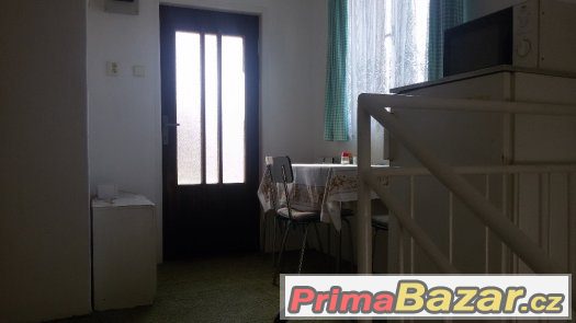 APARTMÁN v RD 1+1-okolí HK-bez kauce-super cena – fotografie 4