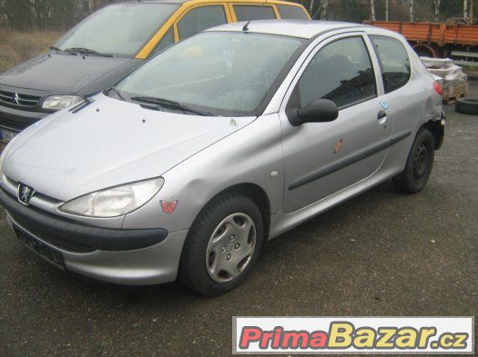 Peugeot 206 1,1 44Kw 1998 – fotografie 1