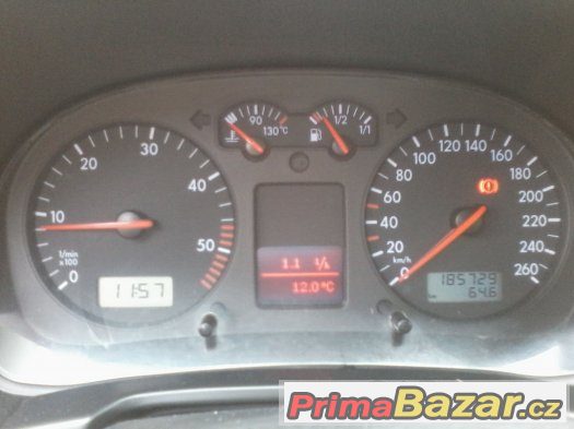 VW Golf IV 1.9 TDI,5.dveř,2002,nová STK – fotografie 3