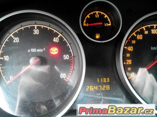 Opel Astra 1.7CDTI 16V – fotografie 4