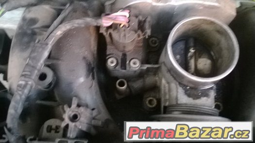 octavia motor 1.6 55 kw benzín – fotografie 2