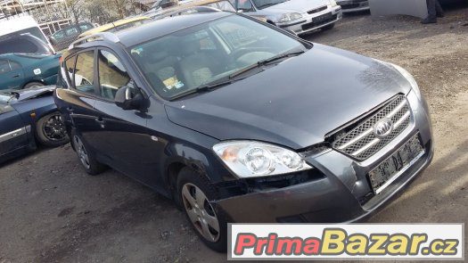 Kia Ceed č. 0016PH – fotografie 3