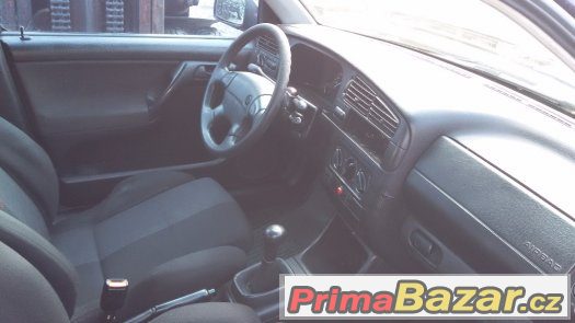 Volkswagen Golf č. 170 – fotografie 4