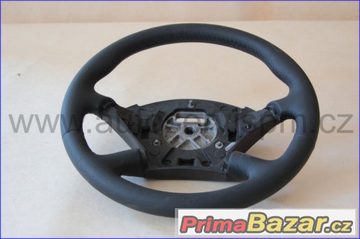 Volant na Ford focus 2002. Nově potažený. – fotografie 1