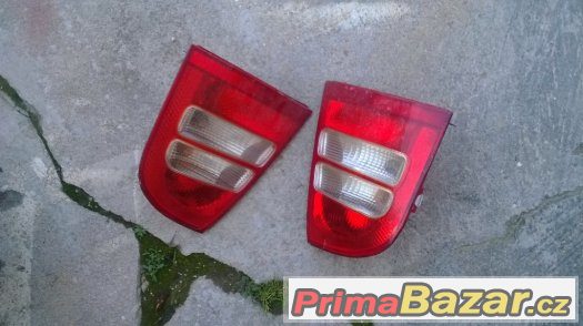 zadní lampy octavia 1 sedan facelift čiré – fotografie 1