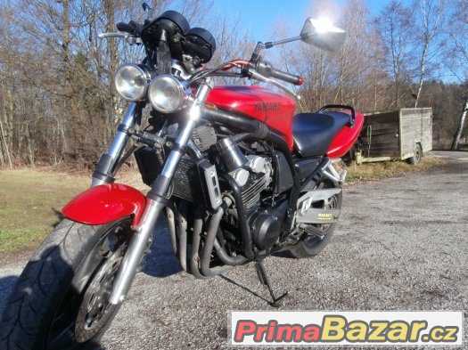 YAMAHA FZS 600 Fazer r.v. 1999 – fotografie 4