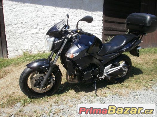 suzuki gsr 600,2008 – fotografie 3