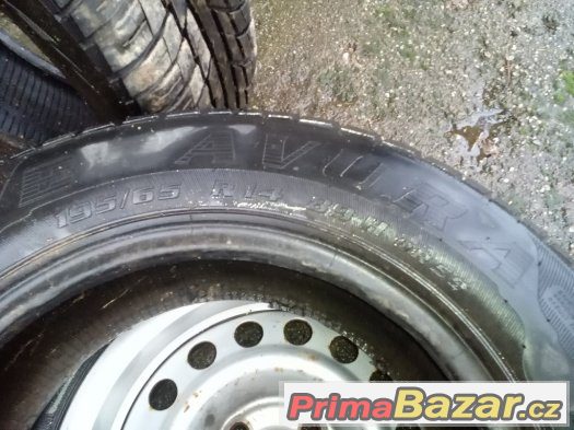Prodám 2 pneu BARUM BRAVURA 195/65 R14 – fotografie 3