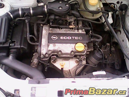 opel corsa b 1.0 12v – fotografie 5