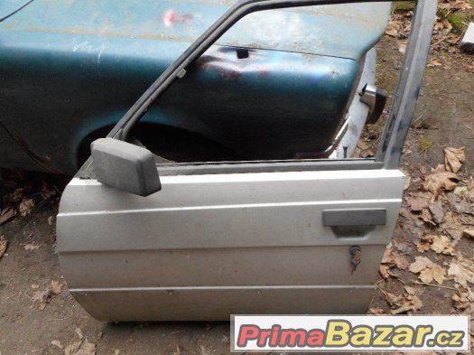 Renault 9 - přední dveře – fotografie 1