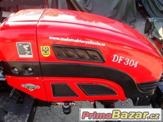 Traktor DongFeng 304, malotraktor výkon 30 Hp , 4x4 na SPZ – fotografie 2