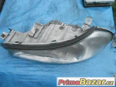 Prodám L přední světlo na Ford Mondeo 99