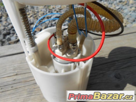Prodám palivové čerpadlo se sacím košem a plovákem smart MB – fotografie 5