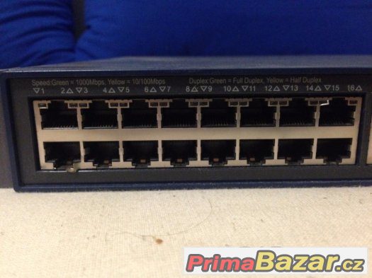 JE069A HP 5120-48G EI Switch with 2 Slot – fotografie 2
