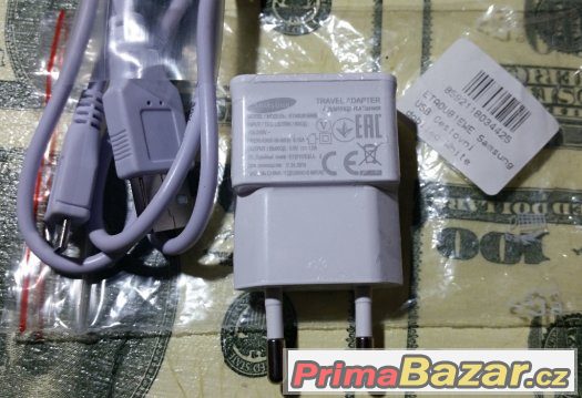USB Cestovní dobíječ Samsung  White – fotografie 4