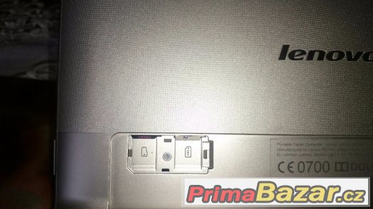 Tablet Lenovo Yoga 10HD+ 3G 16 GB+klávesnice – fotografie 4