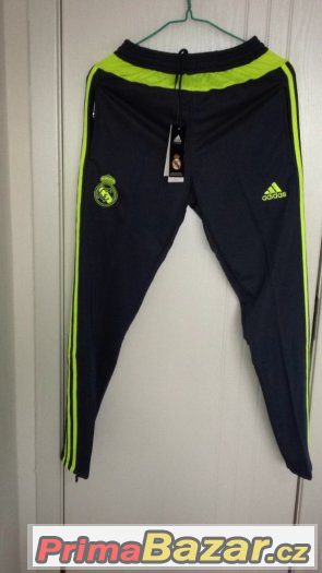 Real Madrid souprava 3 – fotografie 5