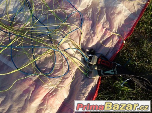 Paragliding, Padák APCO - vel. M  (APCO) – fotografie 3