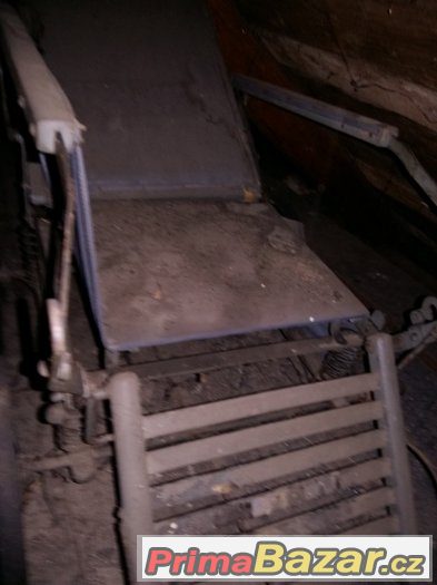 Starožitný kočárek v nálezovém stavu, modrý 18 století – fotografie 2